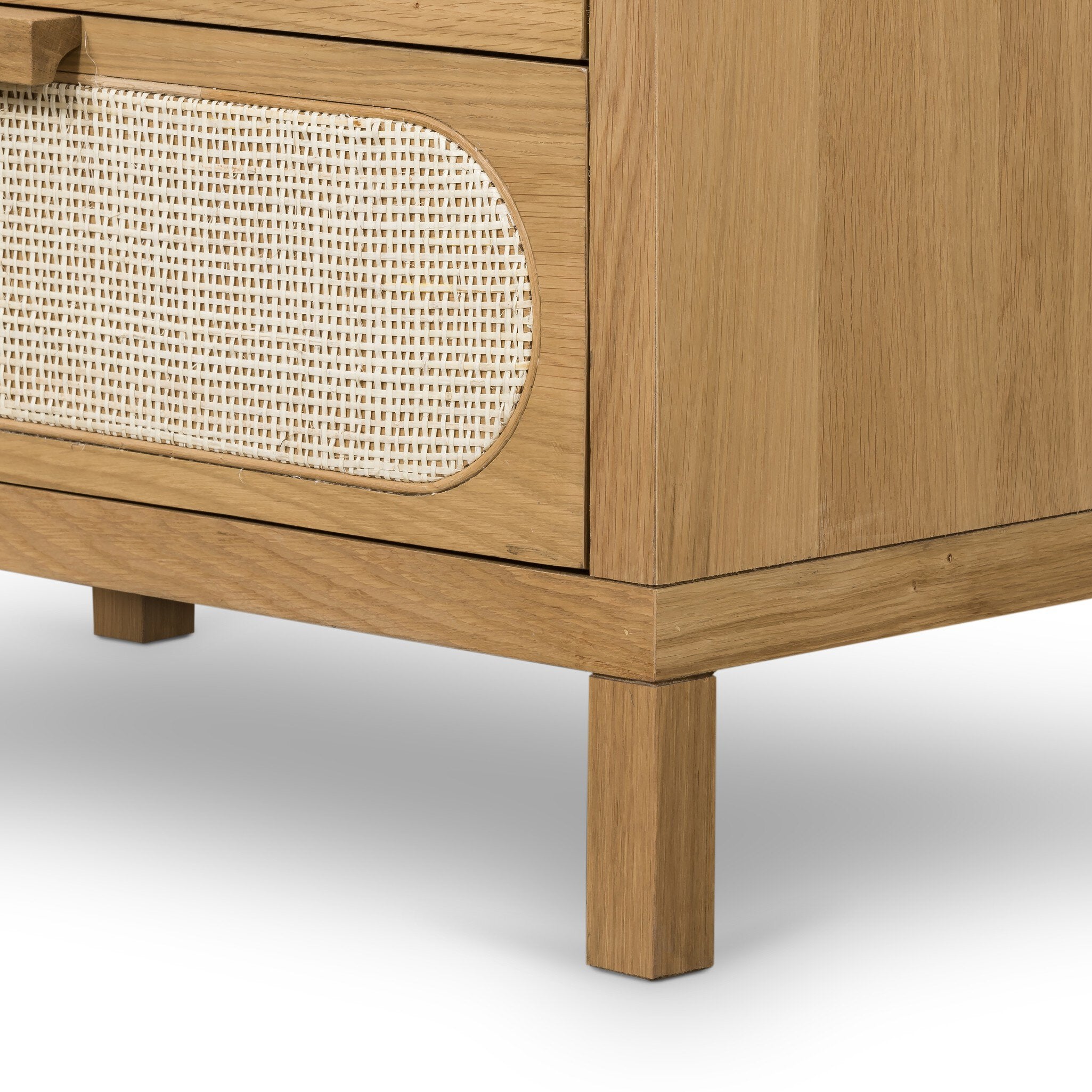 Honey oak veneer tall dresser with 5 drawers and cane inlay