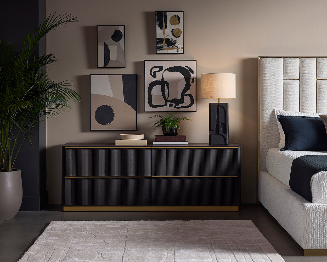 Dirsan Table Lamp