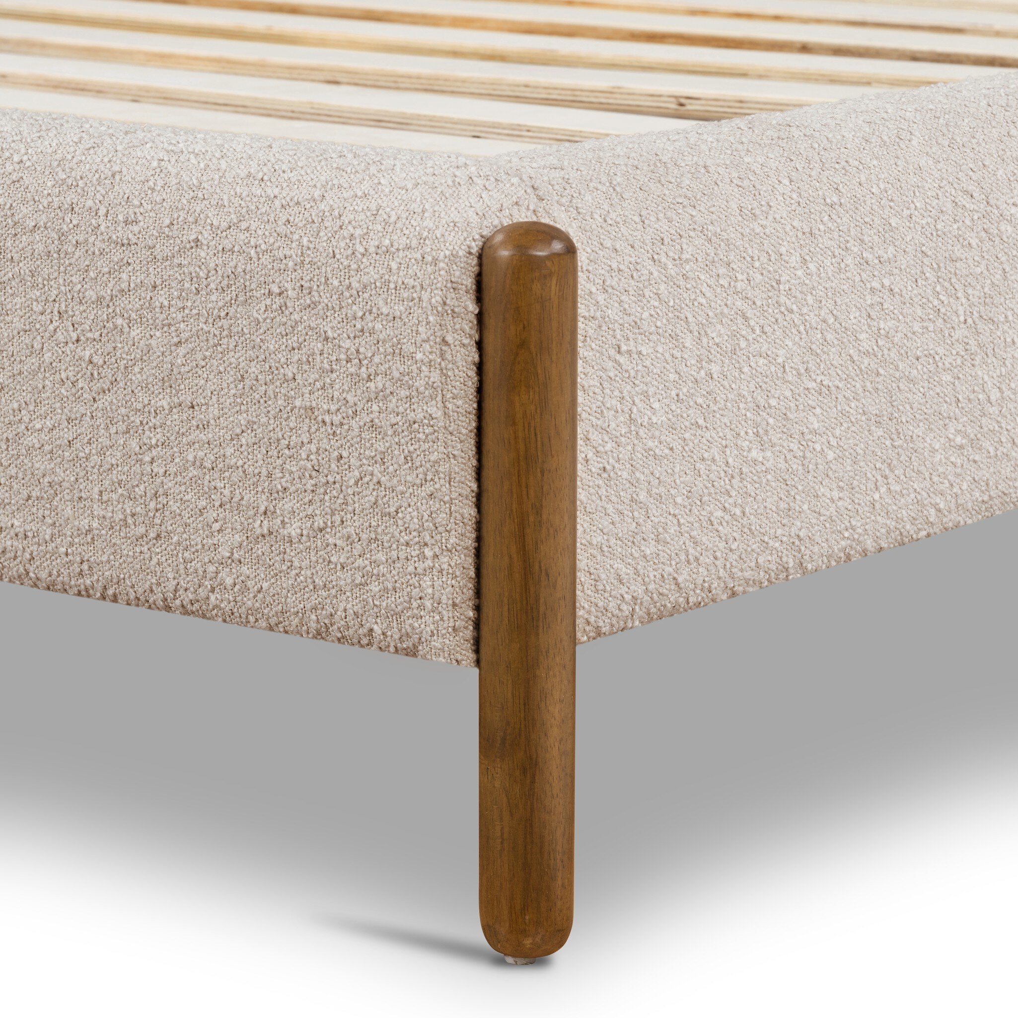 #Compatible mattress size_Queen