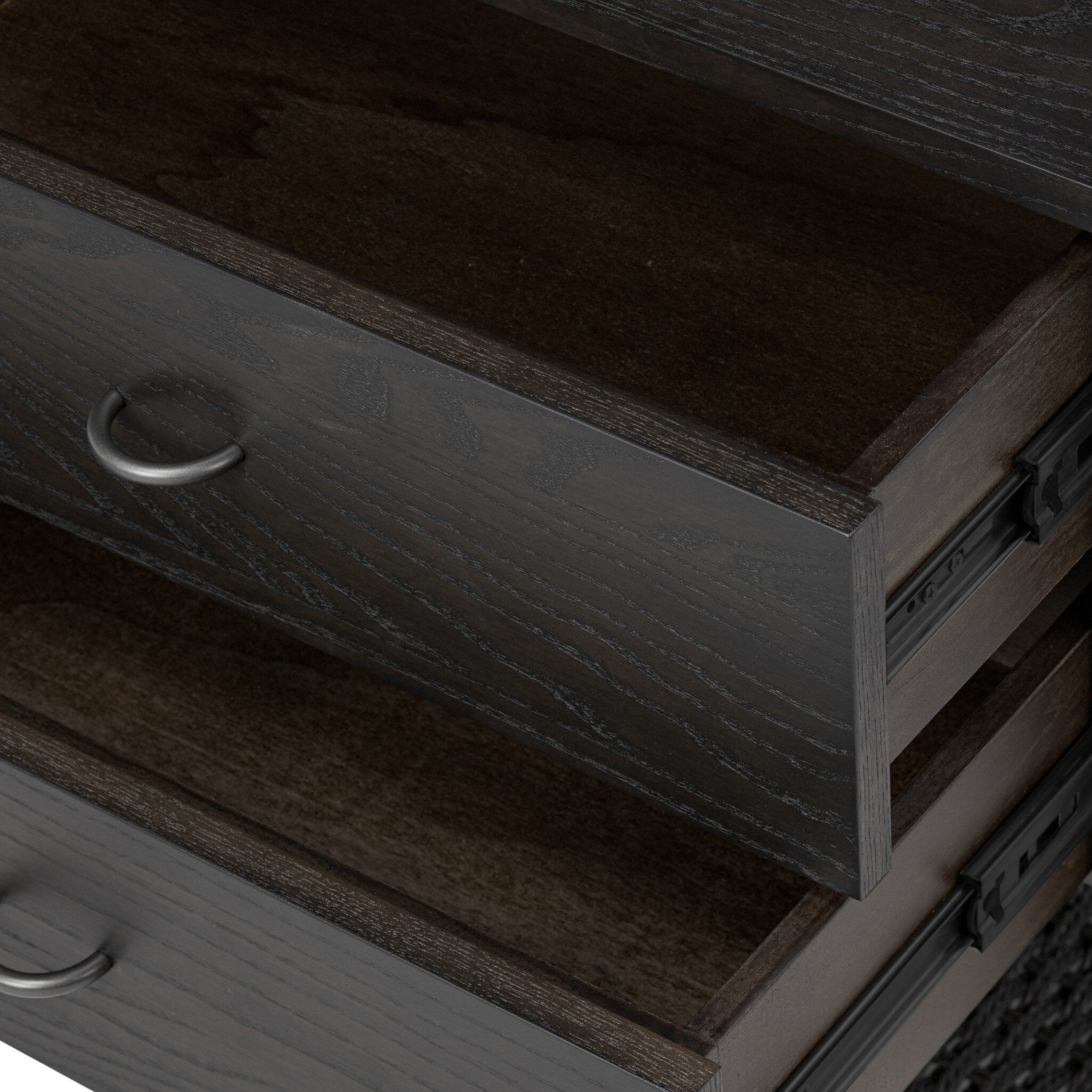 #color_Smoked Black Ash Veneer