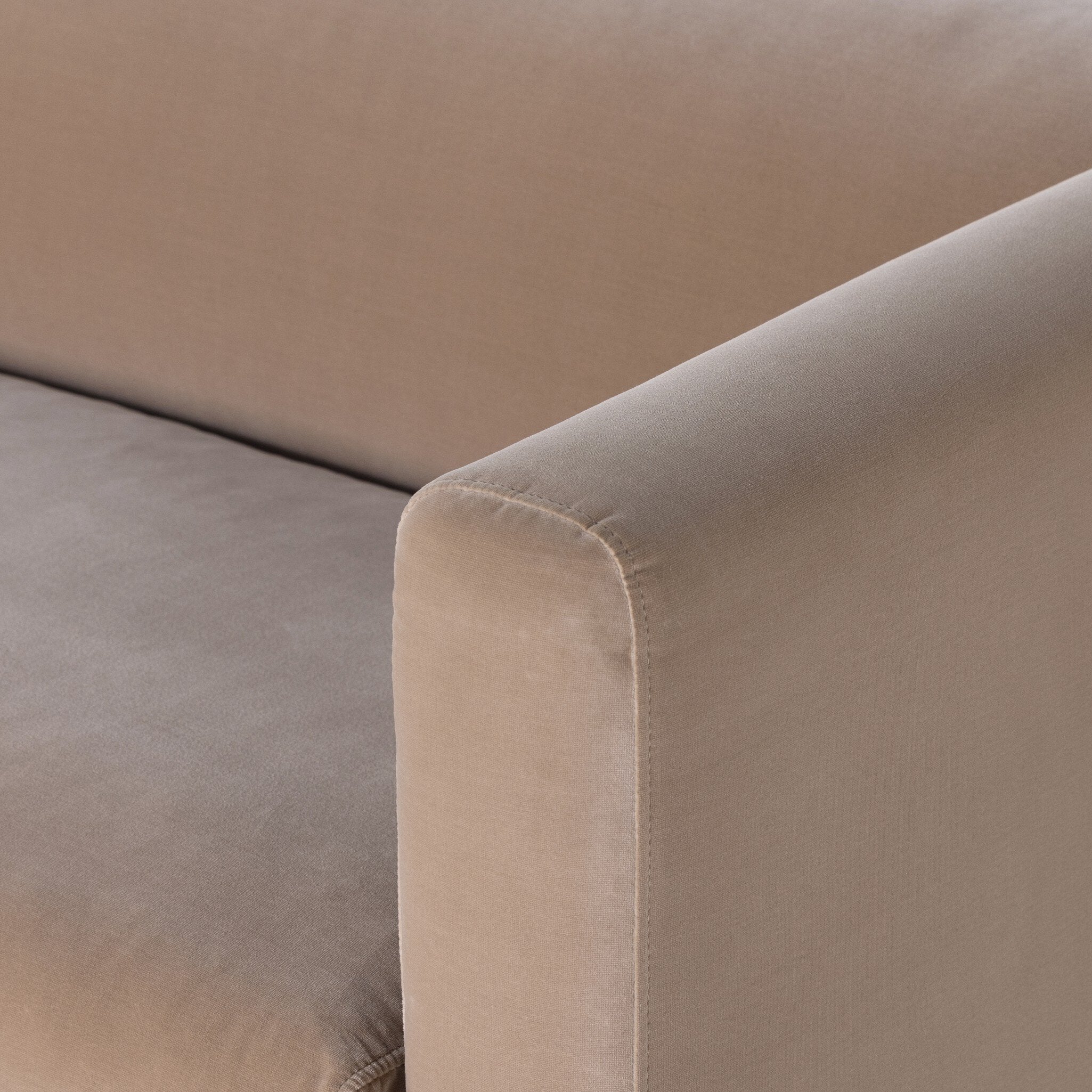 #color_Surrey Taupe
