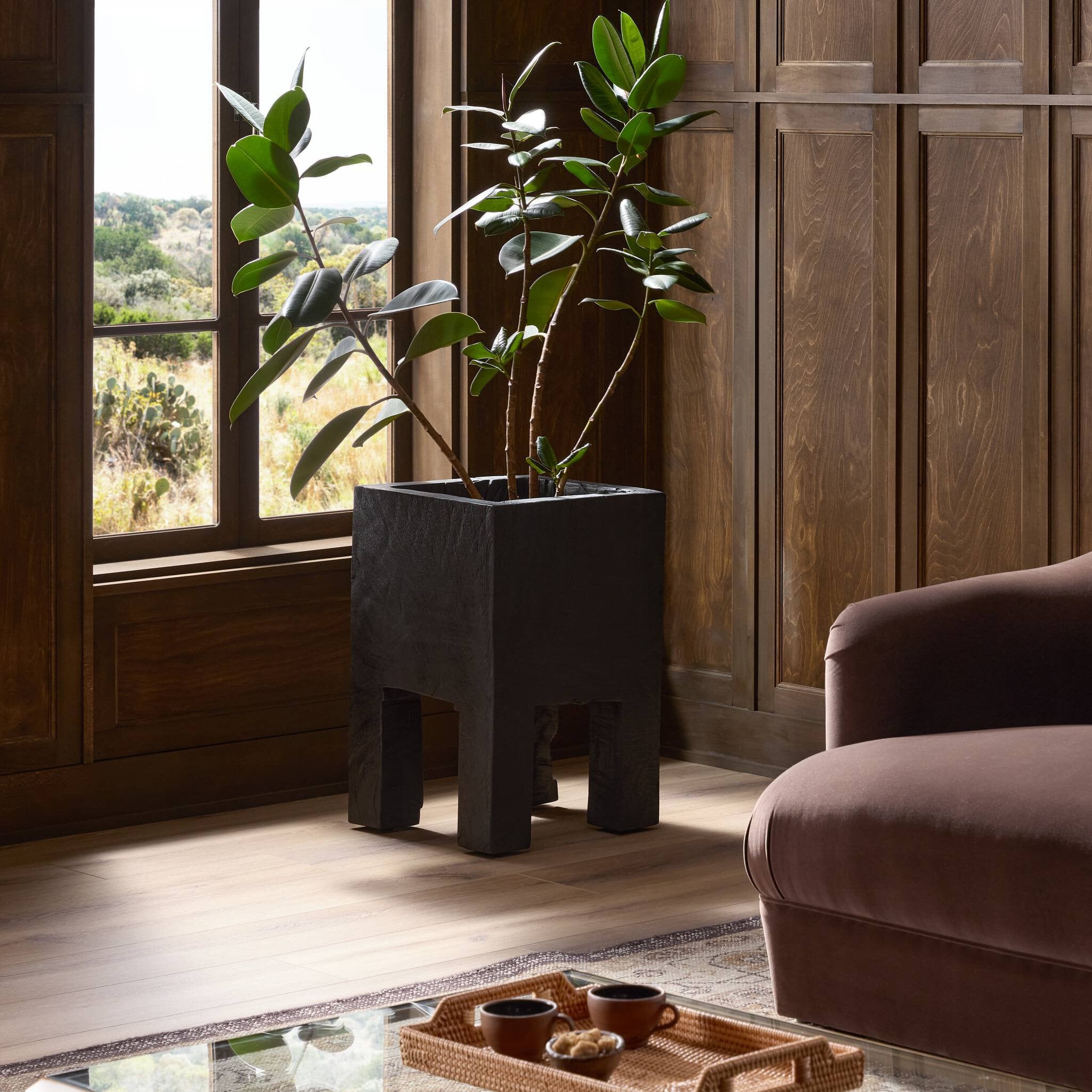Tora Planter