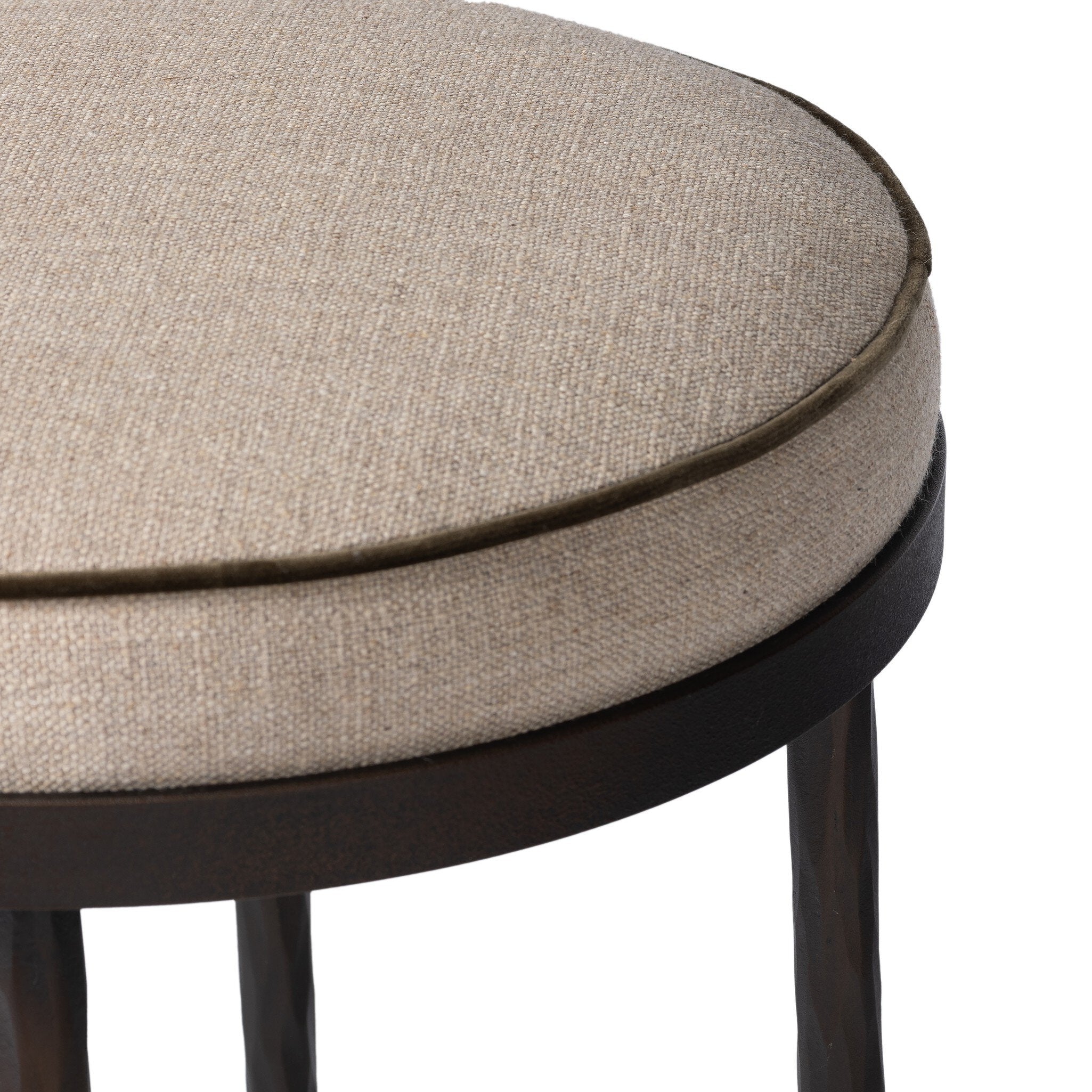 #color_Alcala Taupe