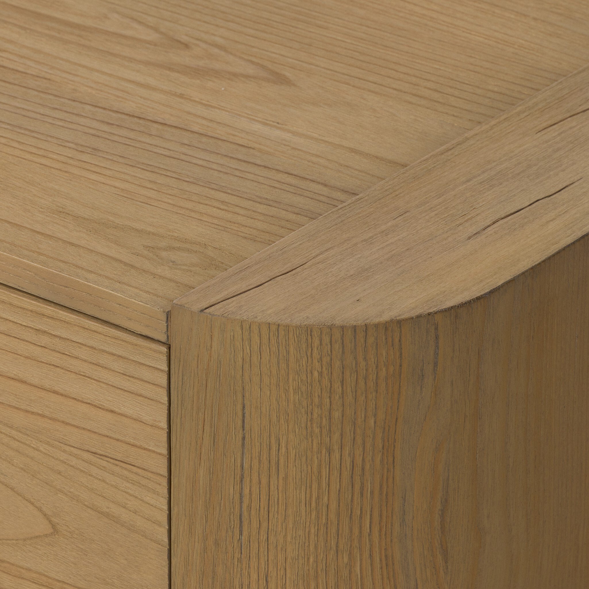 Radius 6 Drawer Dresser