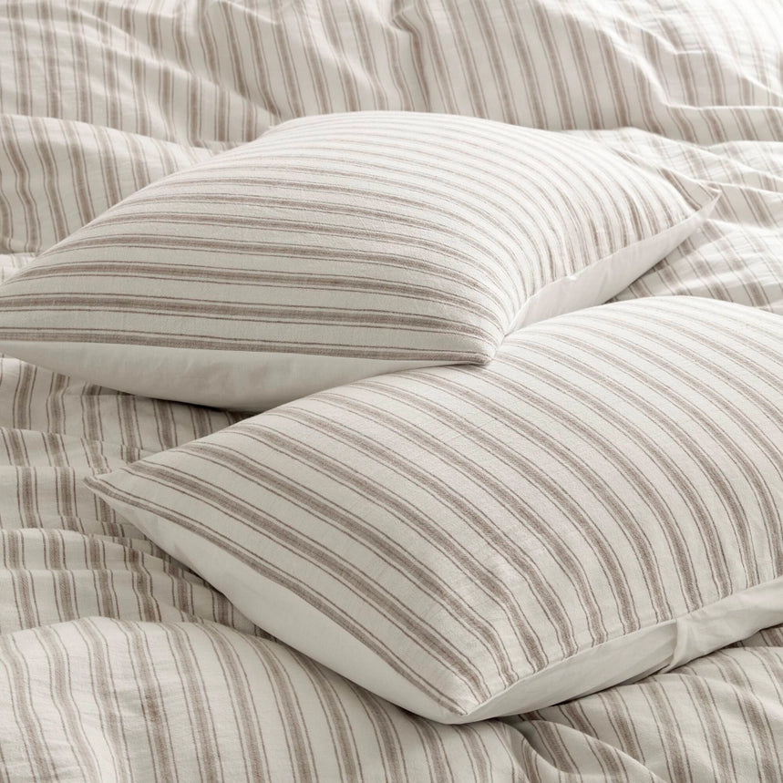 3 Piece Classic Stripe Down Pattern Duvet Set