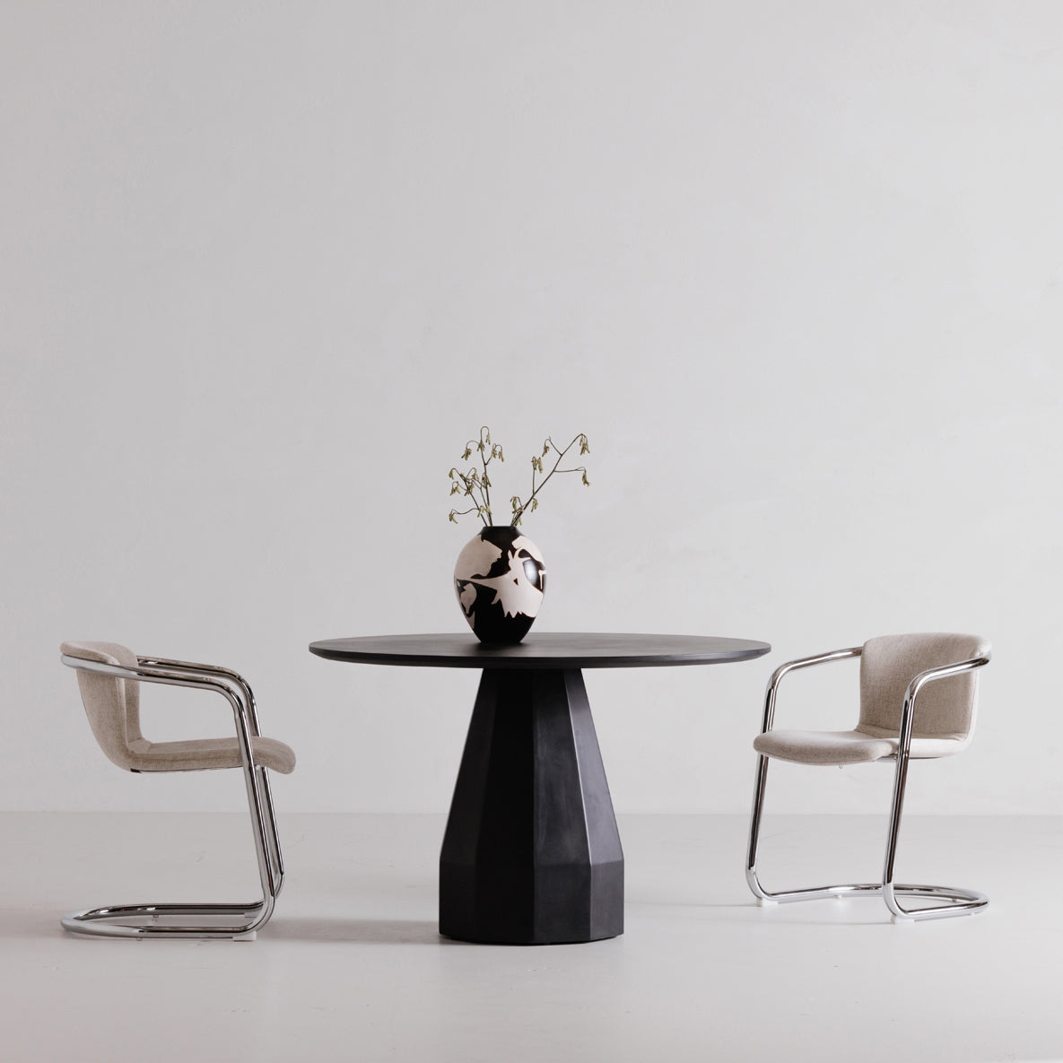 Daxen Outdoor Dining Table