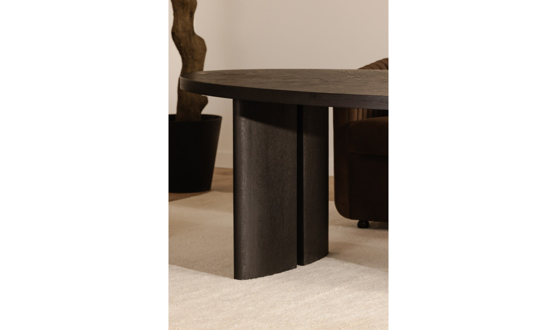 William Dining Table