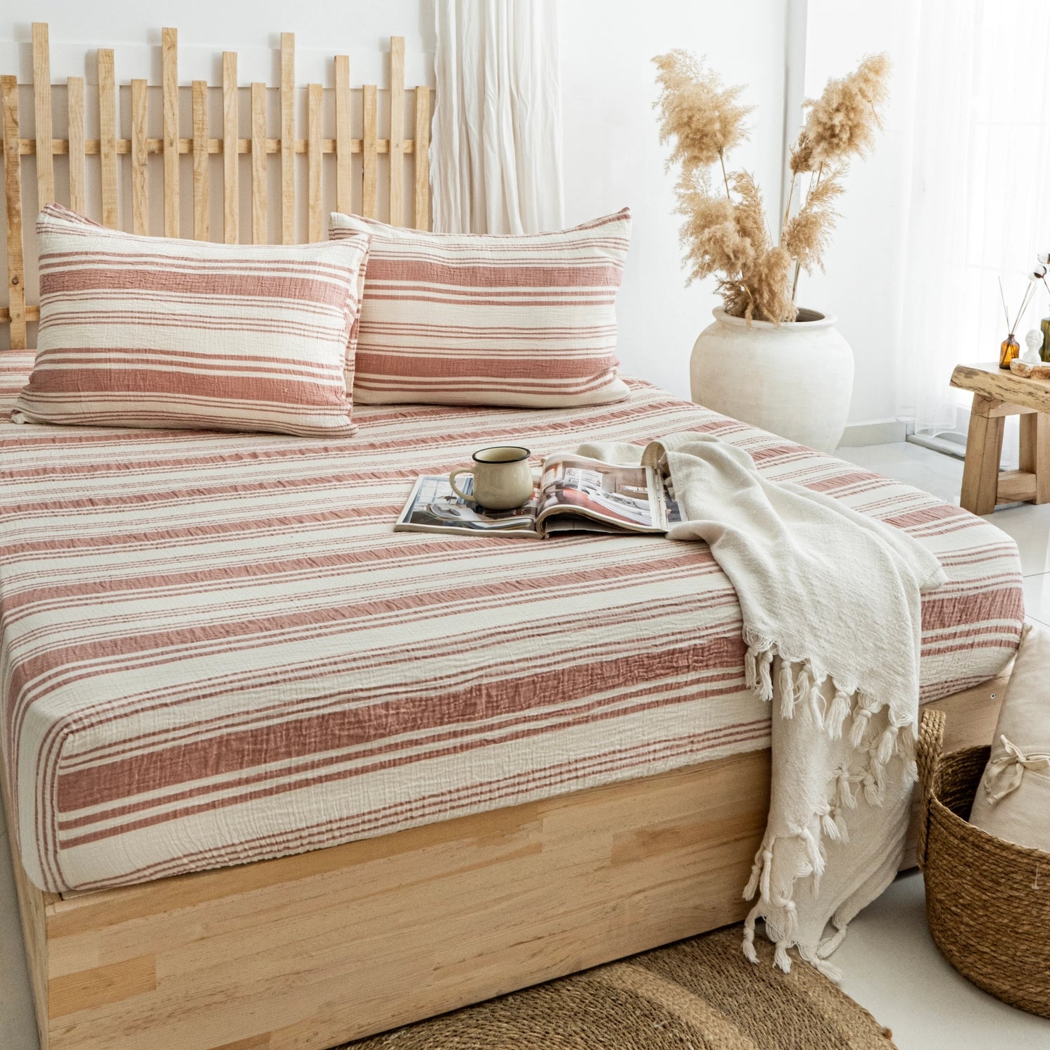 Organic Muslin Fitted Sheet Bedding Set