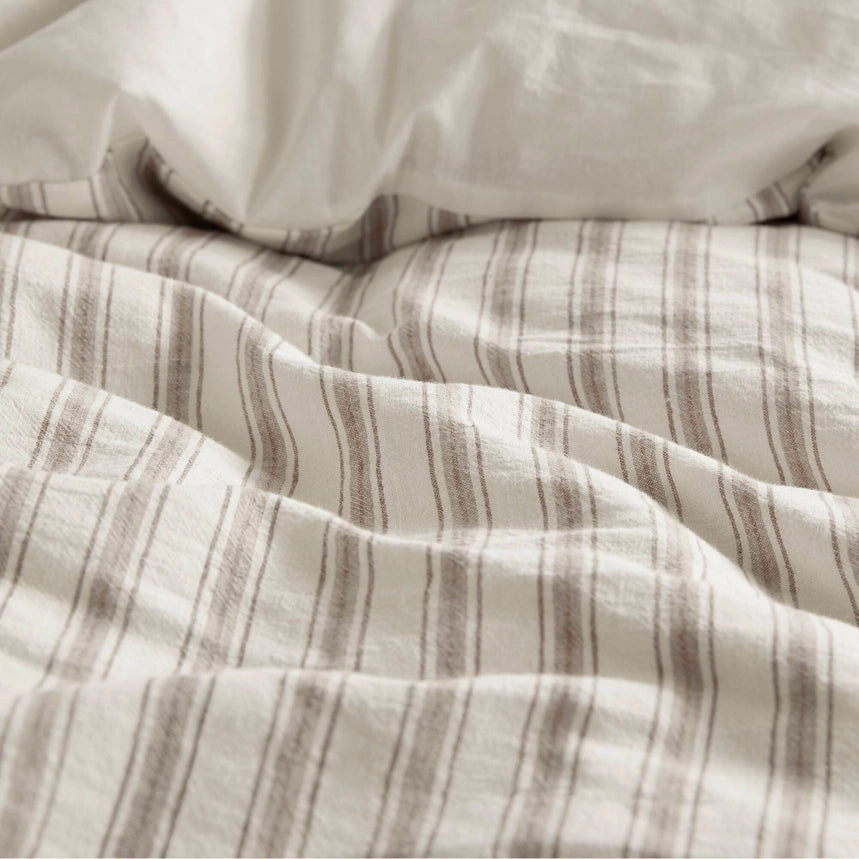 3 Piece Classic Stripe Down Pattern Duvet Set
