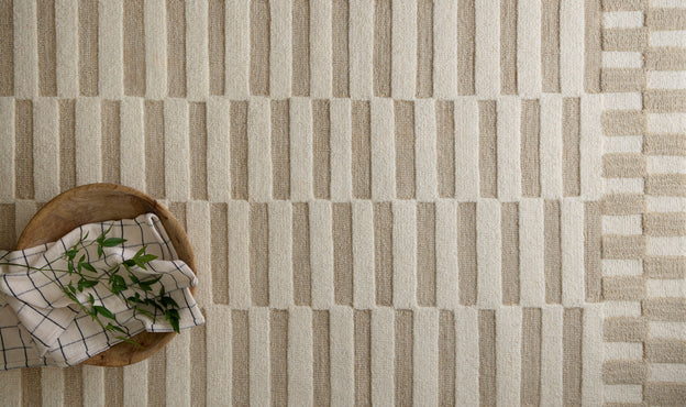 BRL-02 CJ Ivory / Beige by Chris Loves Julia × Loloi