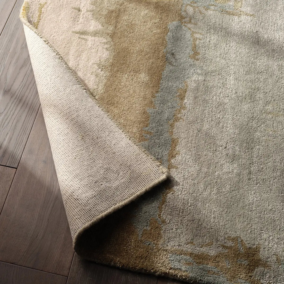 Juna Rug