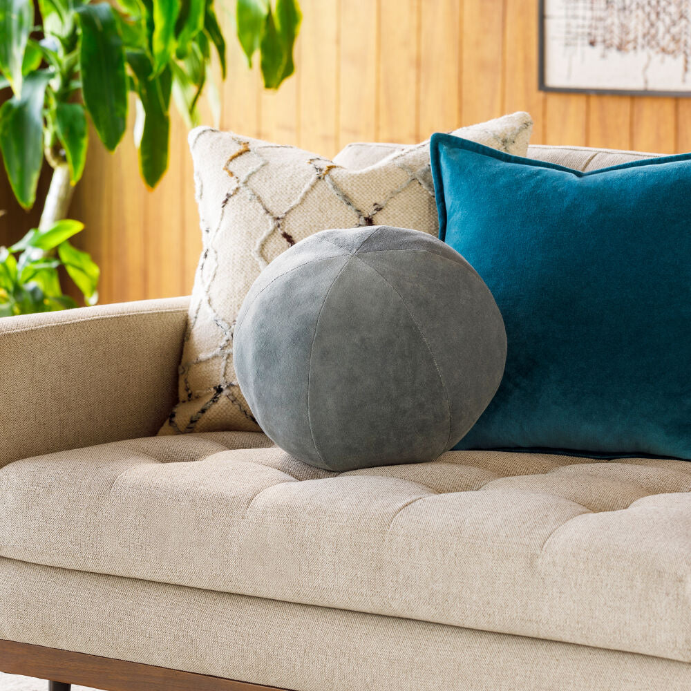 Flores Pillow