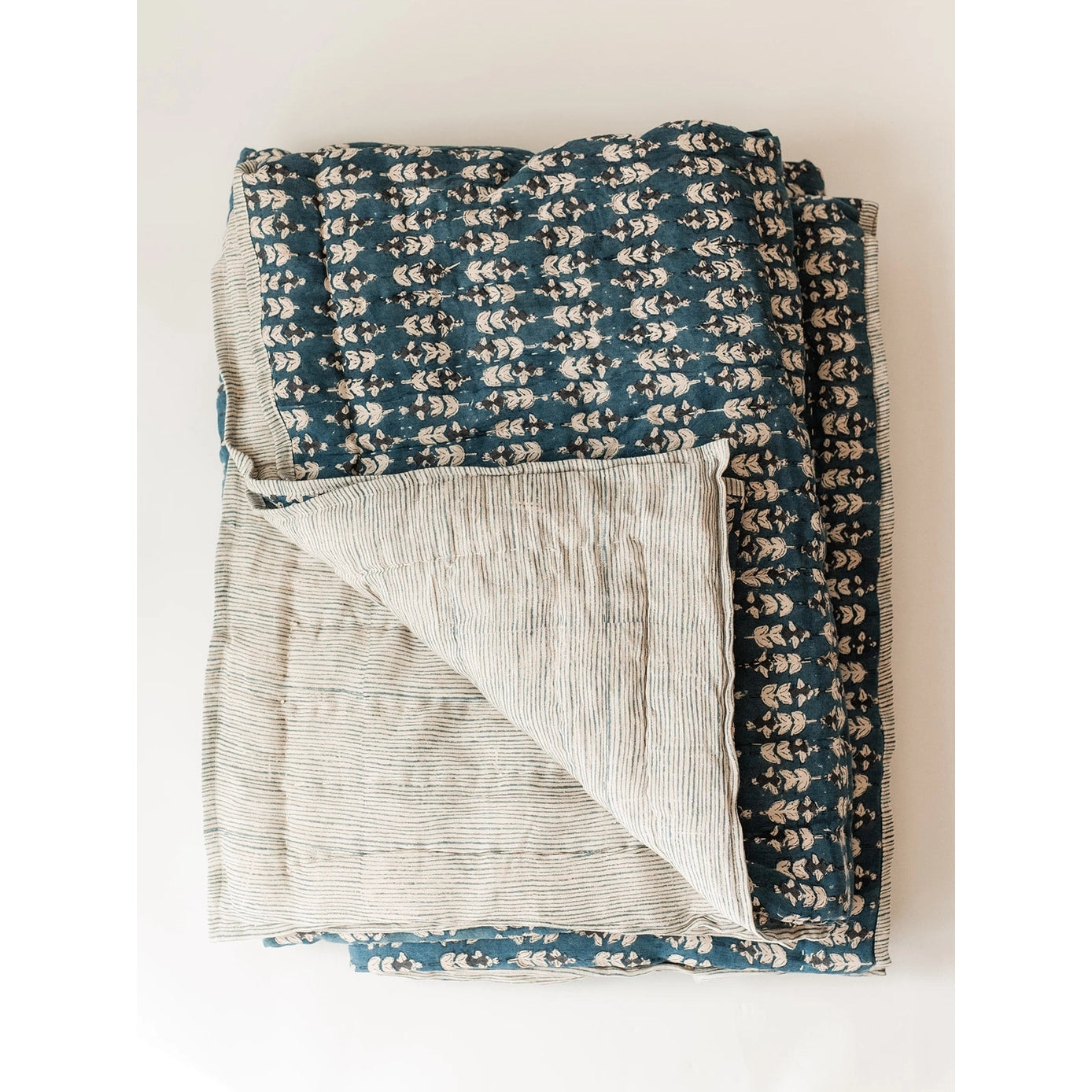 Karo Block Print Quilt