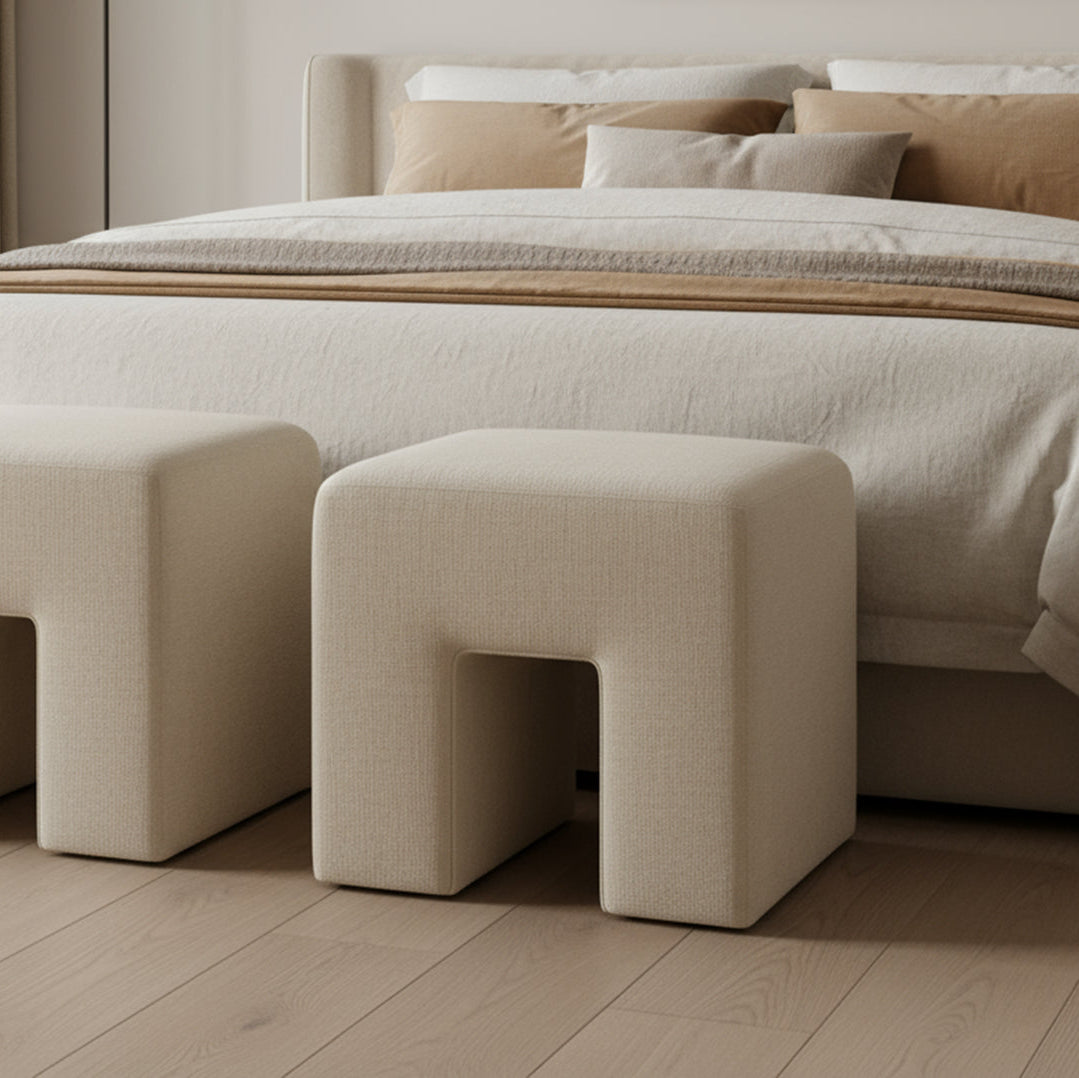 Saskia Stool