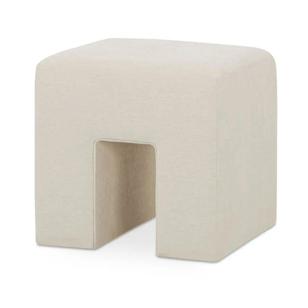 Saskia Stool