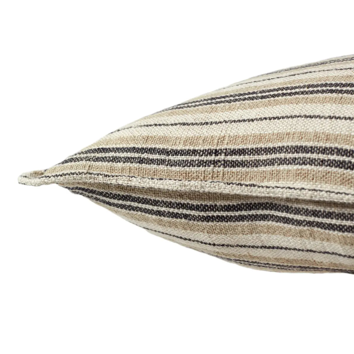 #throw pillow shape_square
