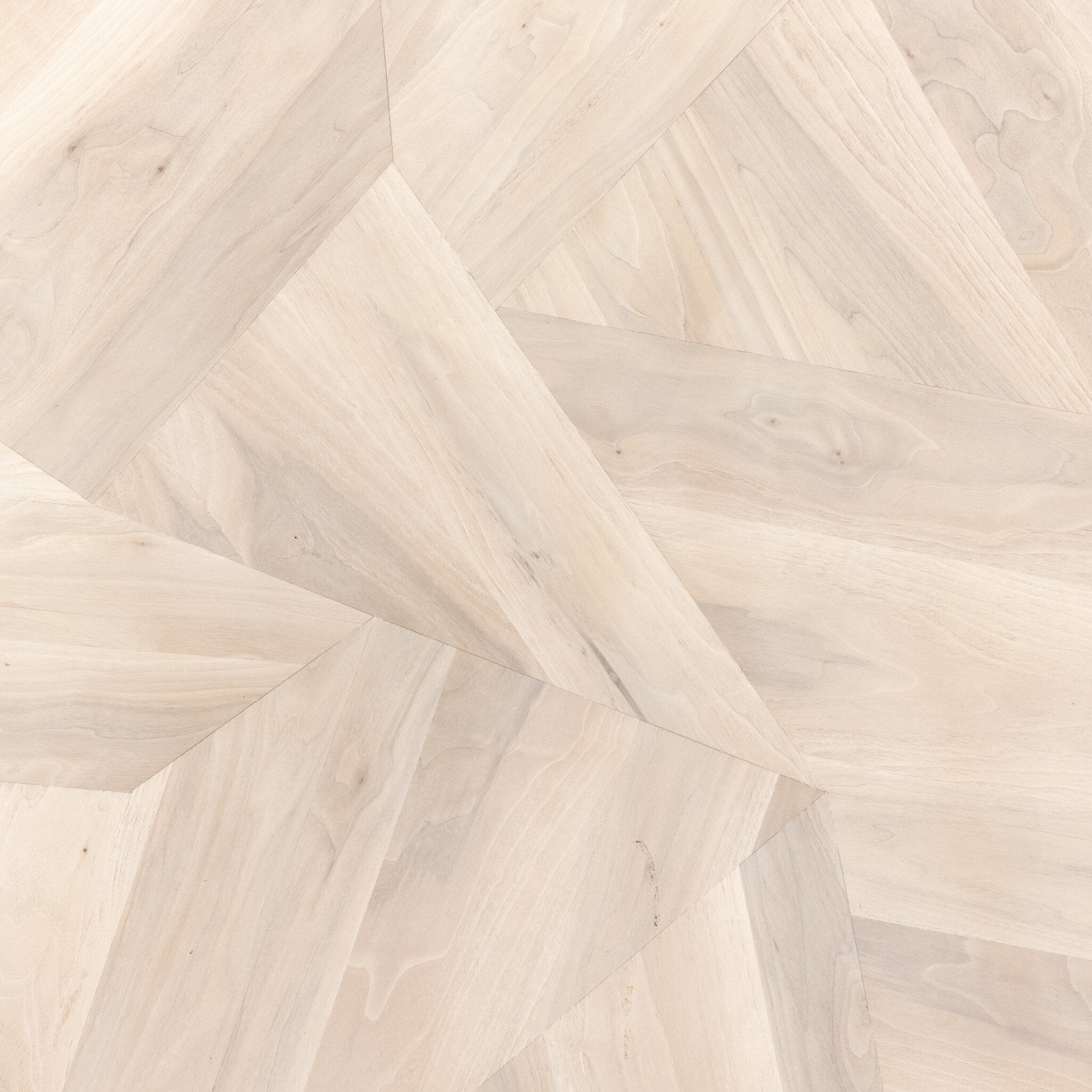 #color_Ashen Walnut