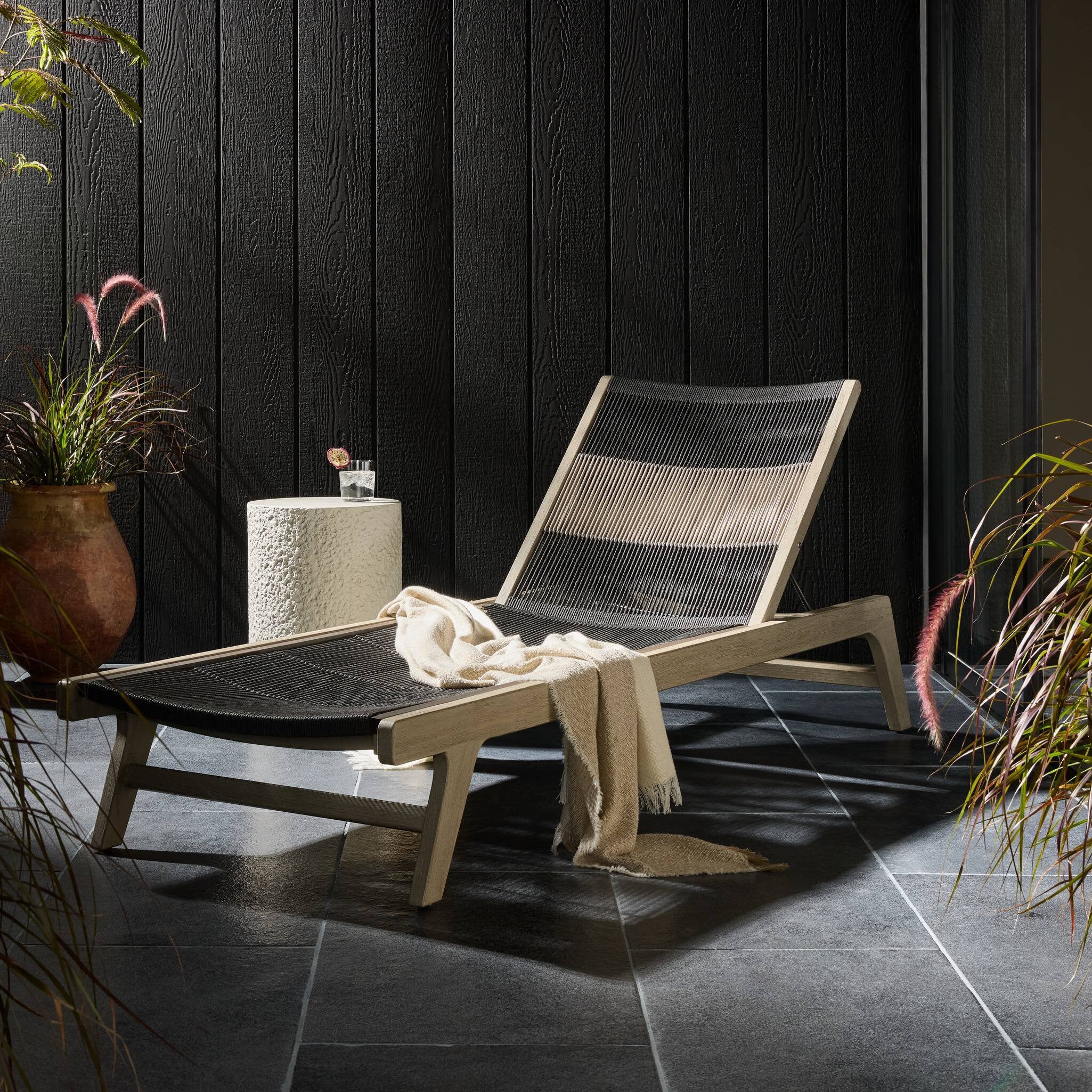 Julian Outdoor Chaise