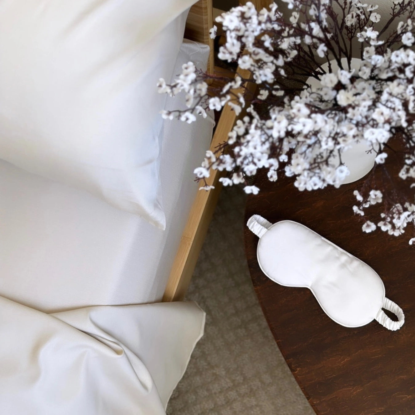 #color_Powder White Set