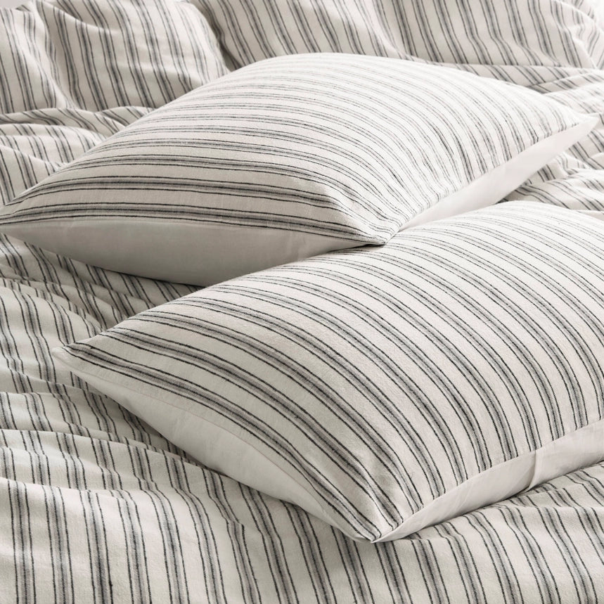3 Piece Classic Stripe Down Pattern Duvet Set