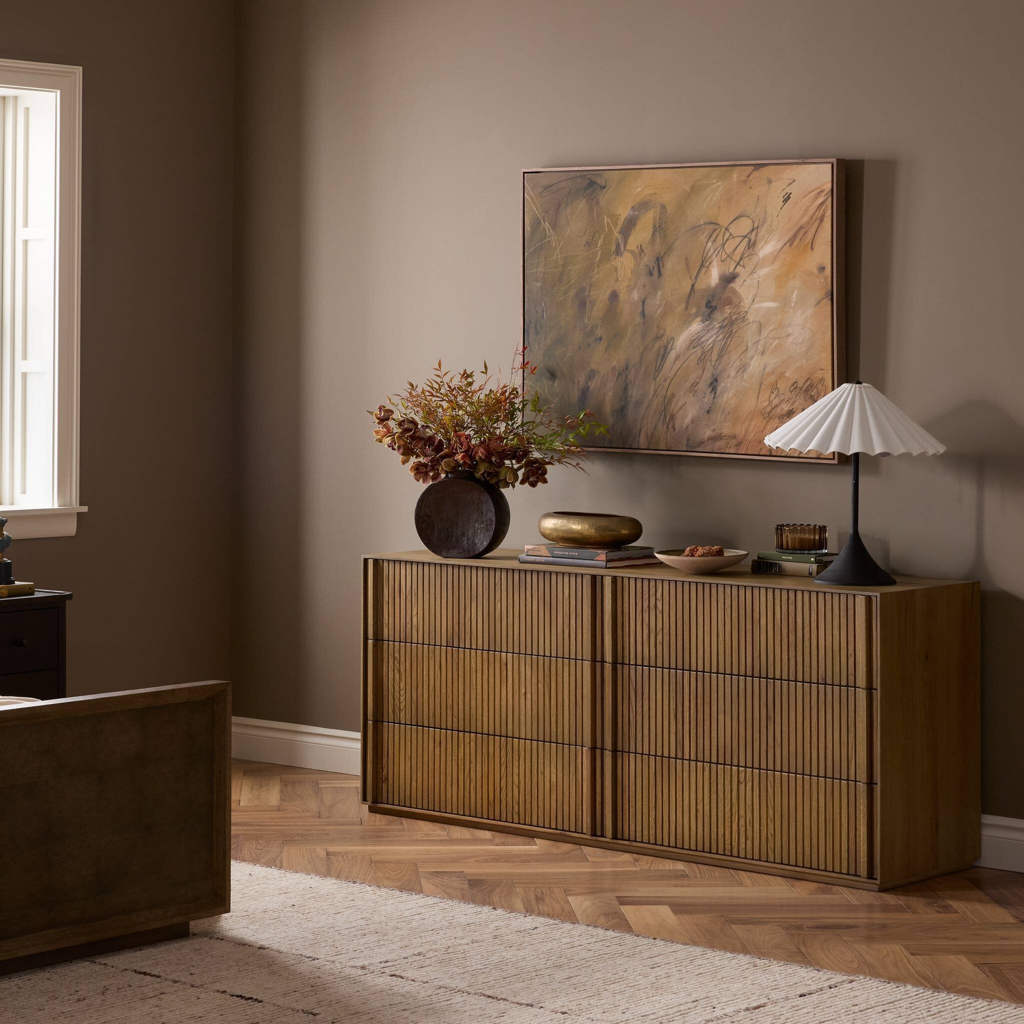 Leo 6 Drawer Dresser