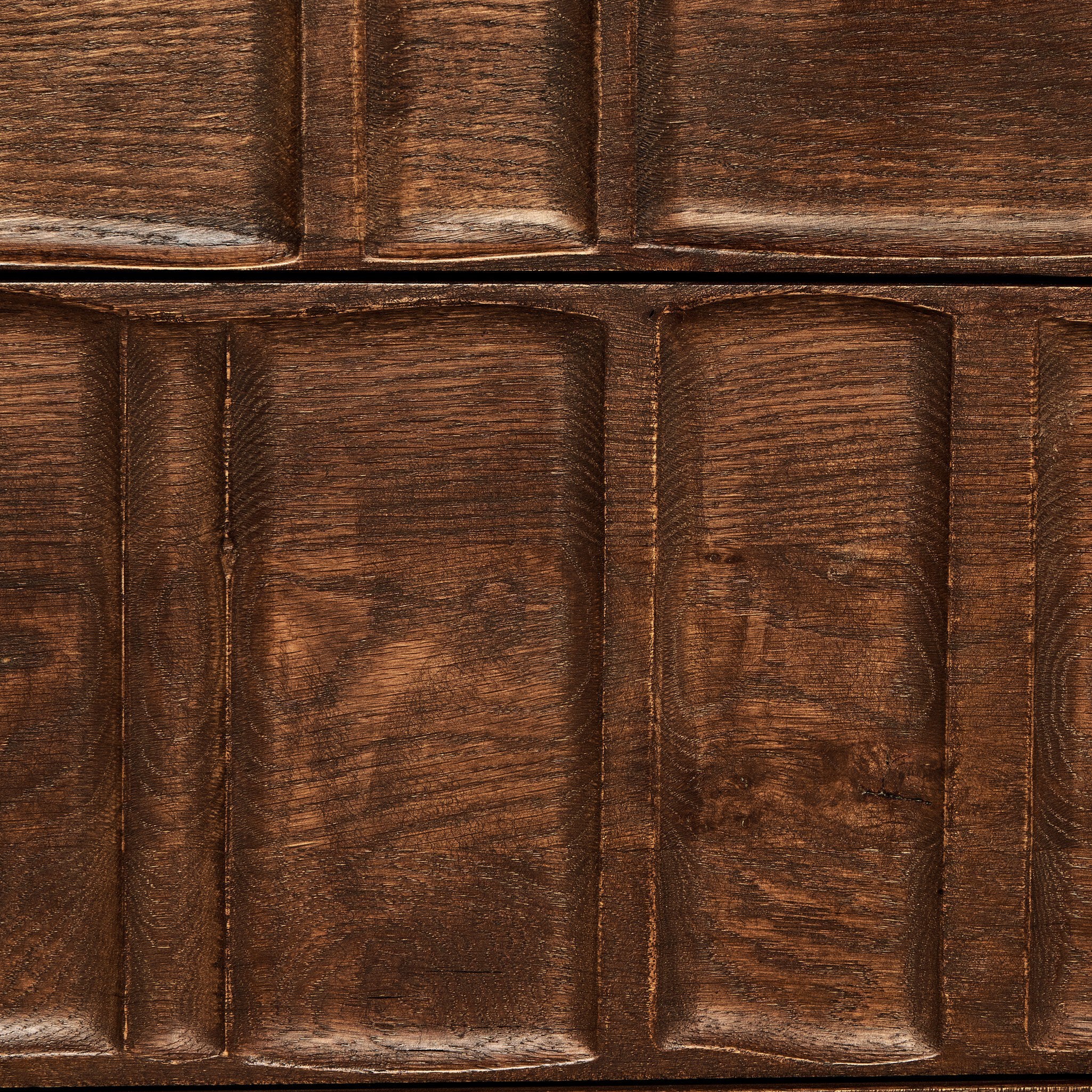 #color_Carved Cocoa Oak