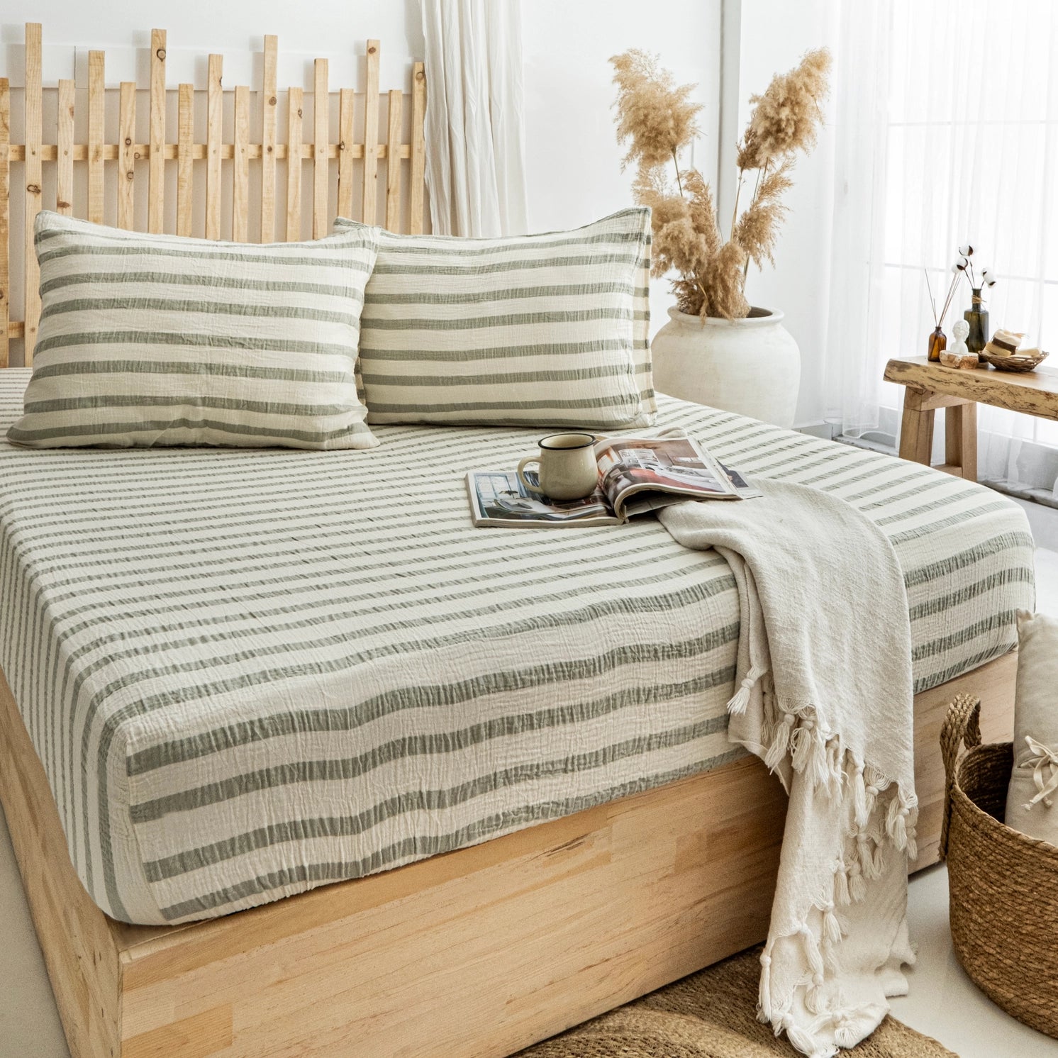 Organic Muslin Fitted Sheet Bedding Set