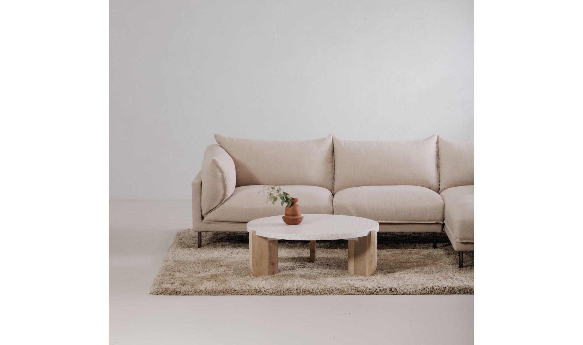 Wunder Coffee Table