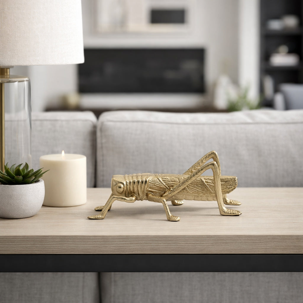 Leocadia Figurine