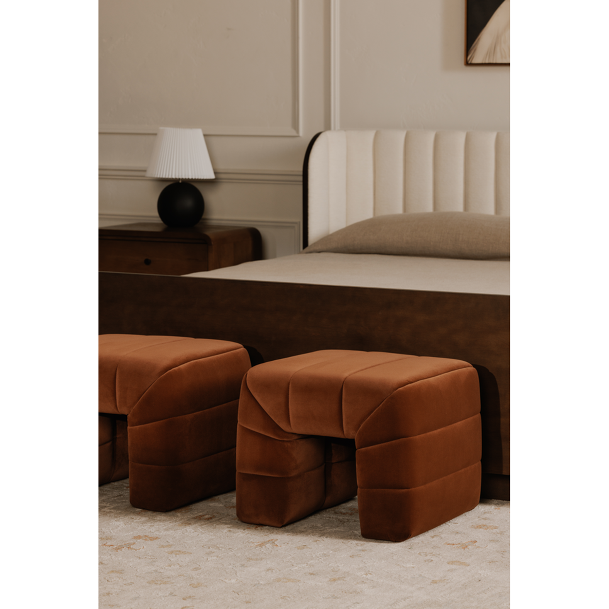 Zelie Stool