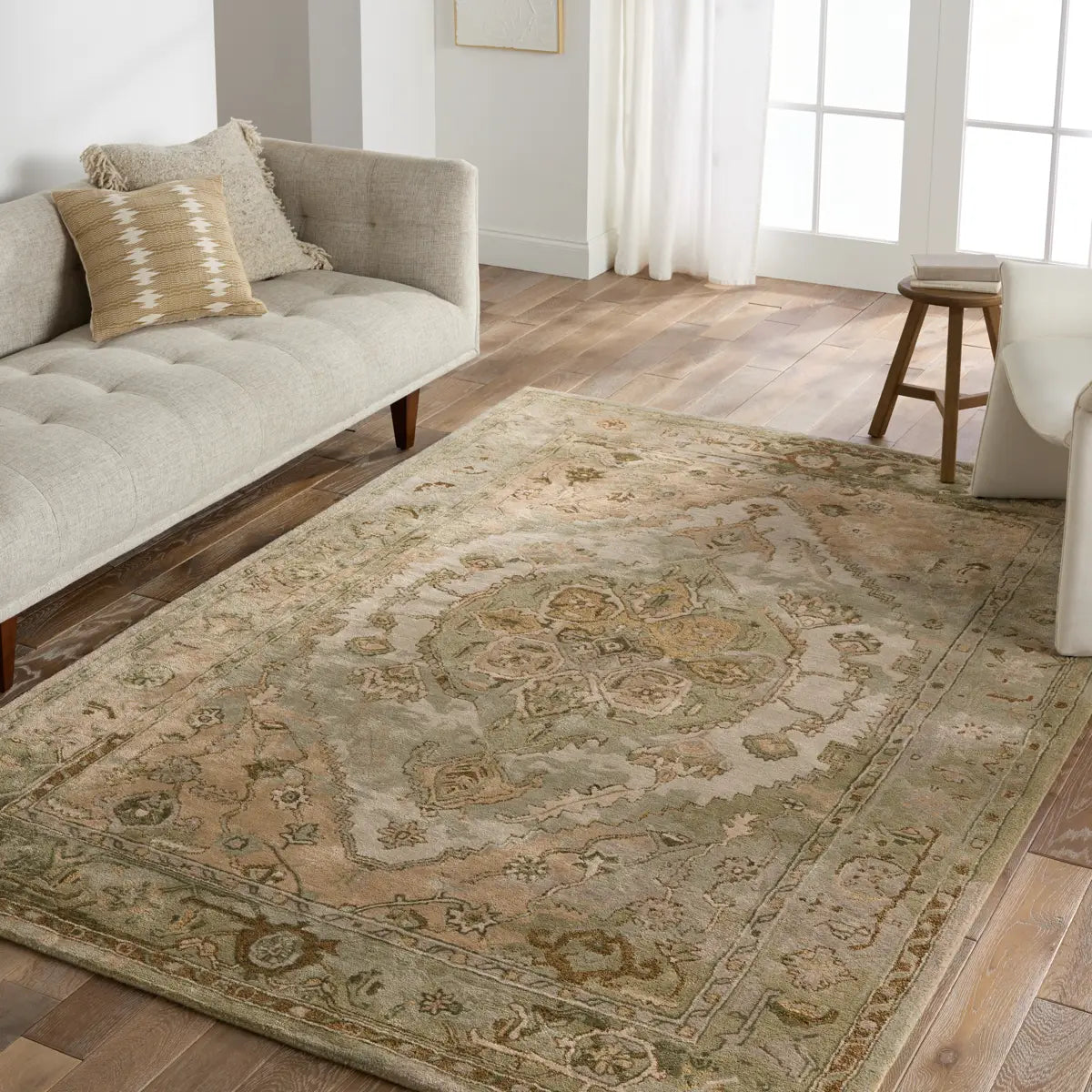 Raisa Rug