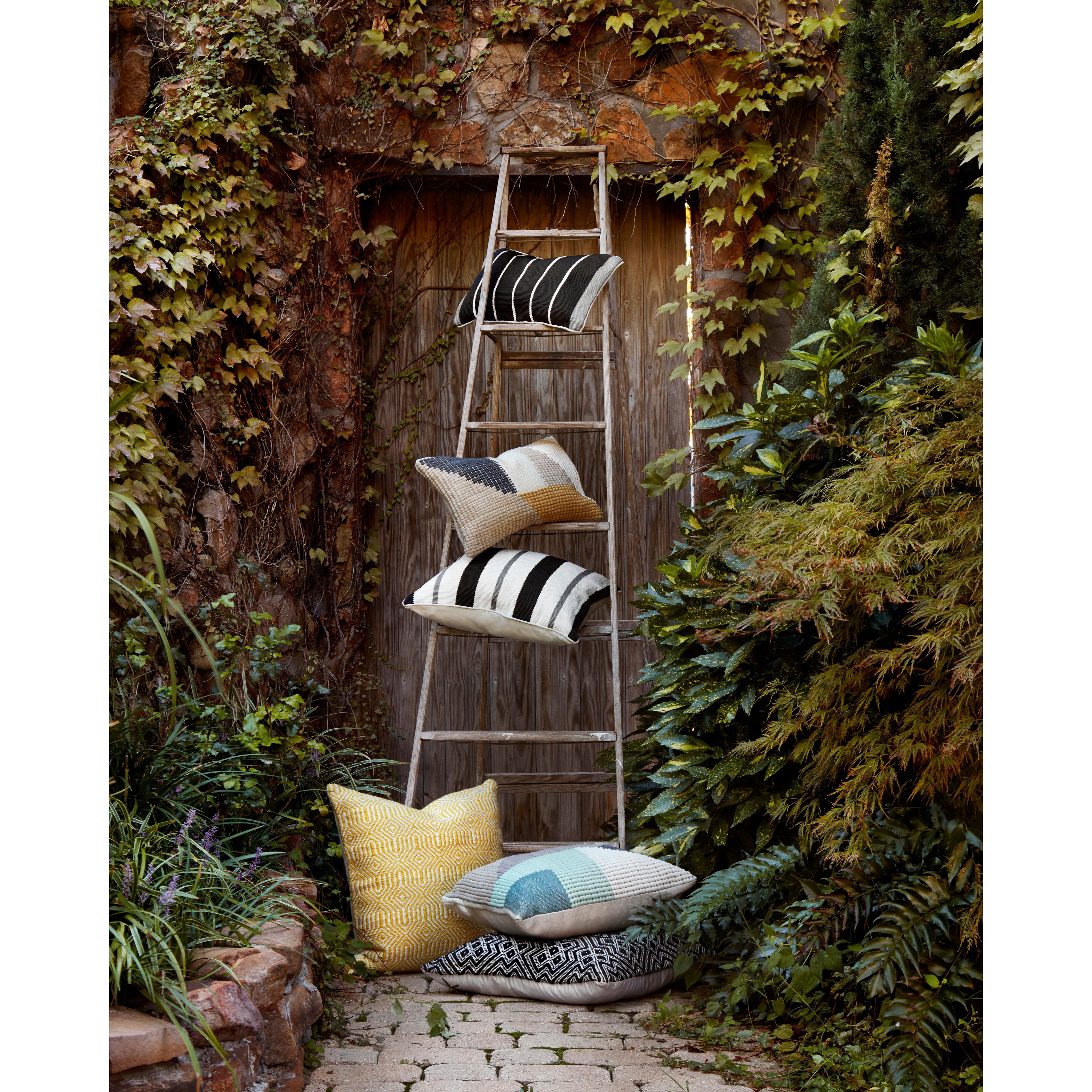 P0504 In/out Teal / Multi Pillow by Loloi - Set of 2