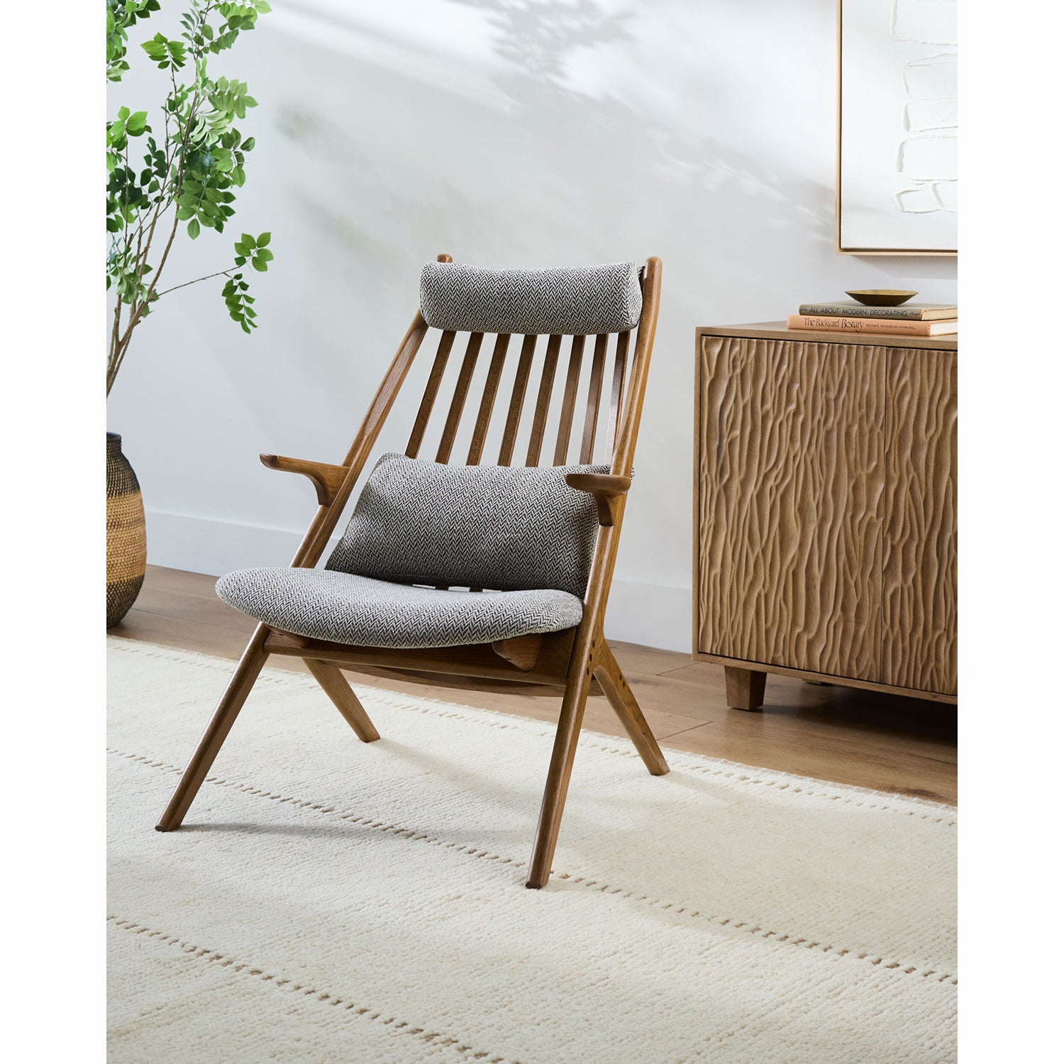 Dalen Accent Chair