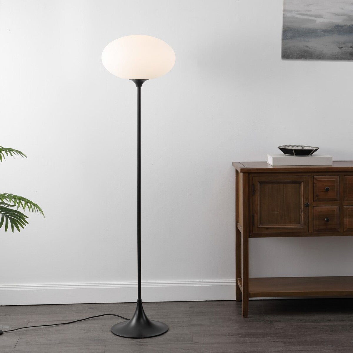 Ashur Floor Lamp