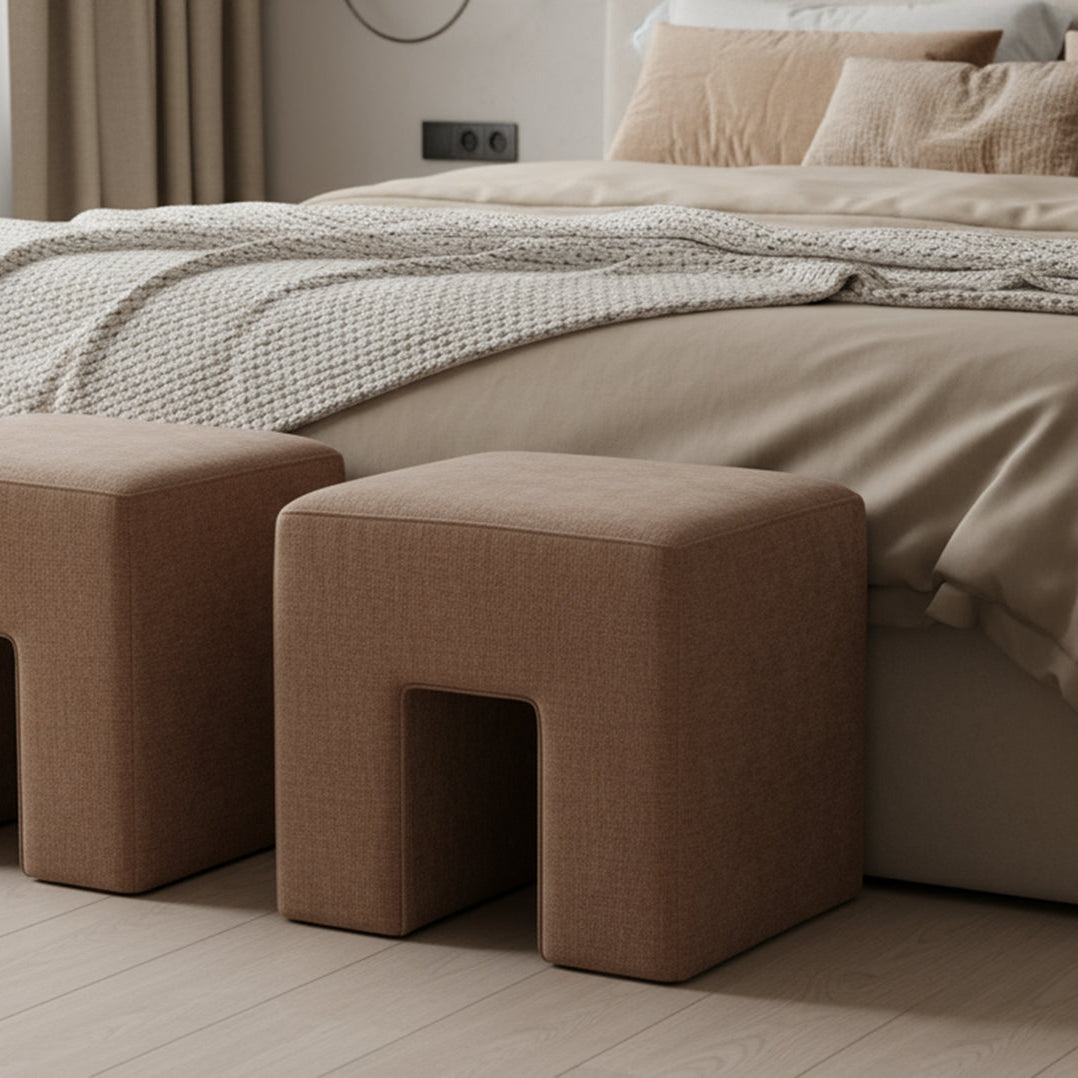 Saskia Stool