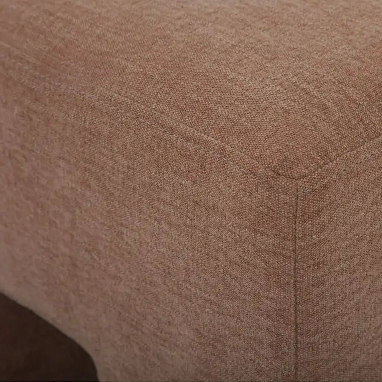 Saskia Stool