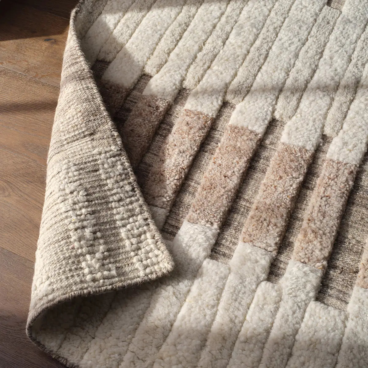 Lina Rug