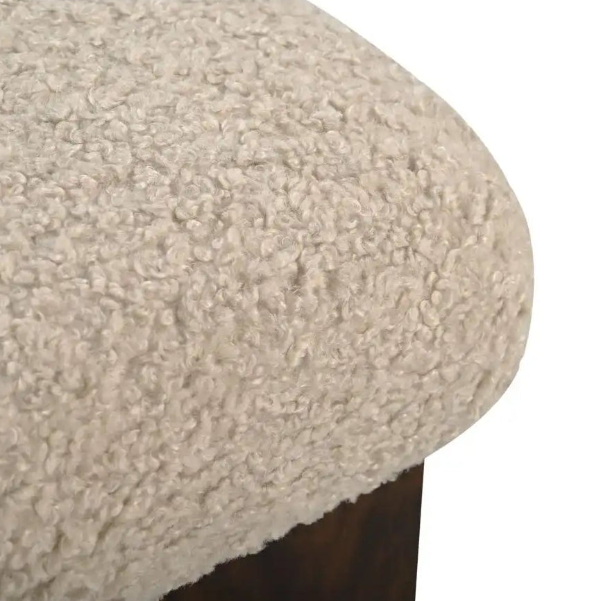 Eira Ottoman